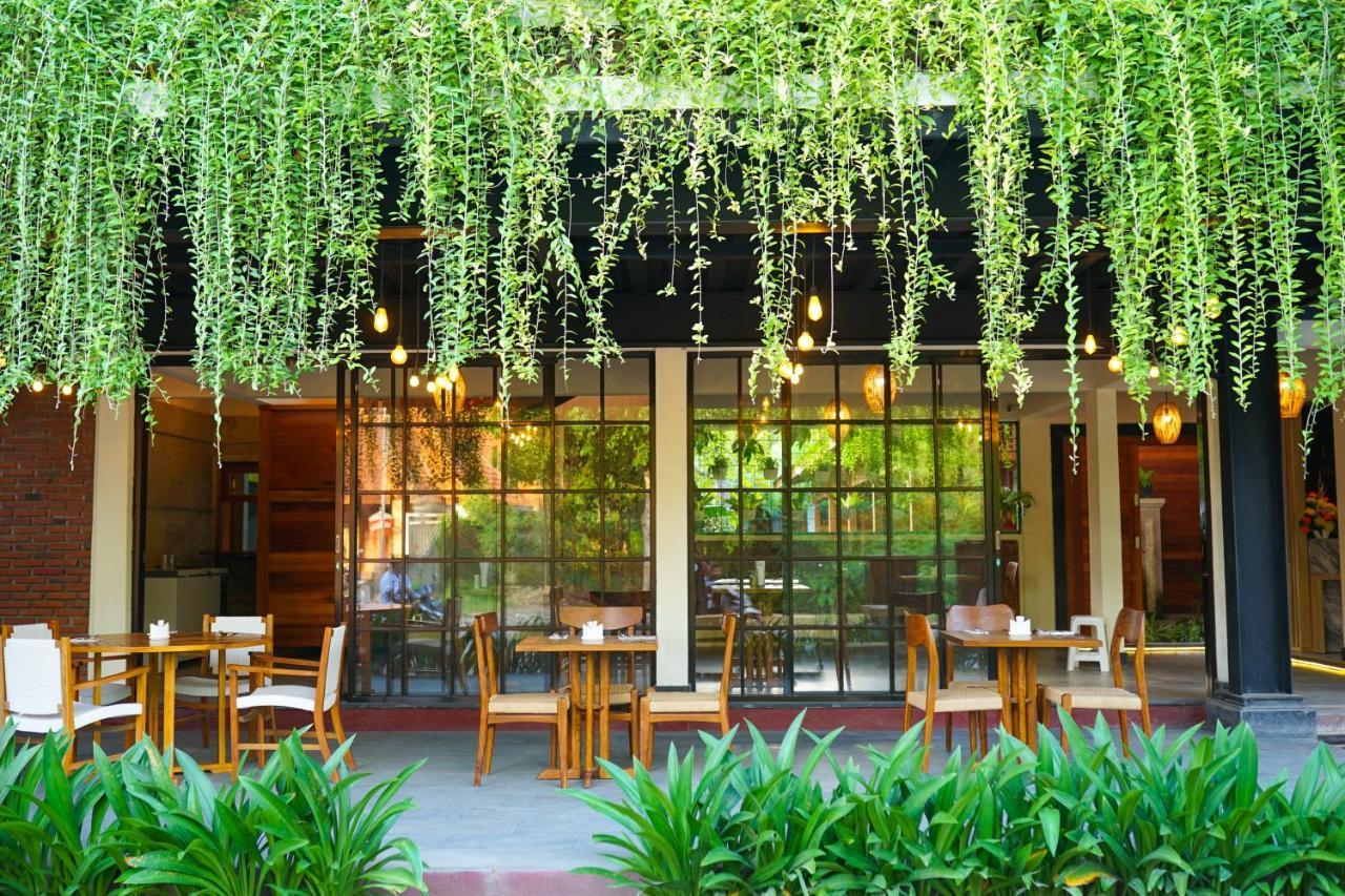 La'Villaris Hotel & Resto Kuta  Εξωτερικό φωτογραφία